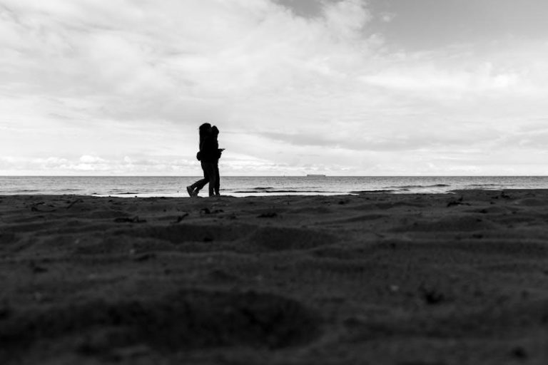 Super empata: što znači, 40 znakova, uzroci i znanja za prepoznavanje