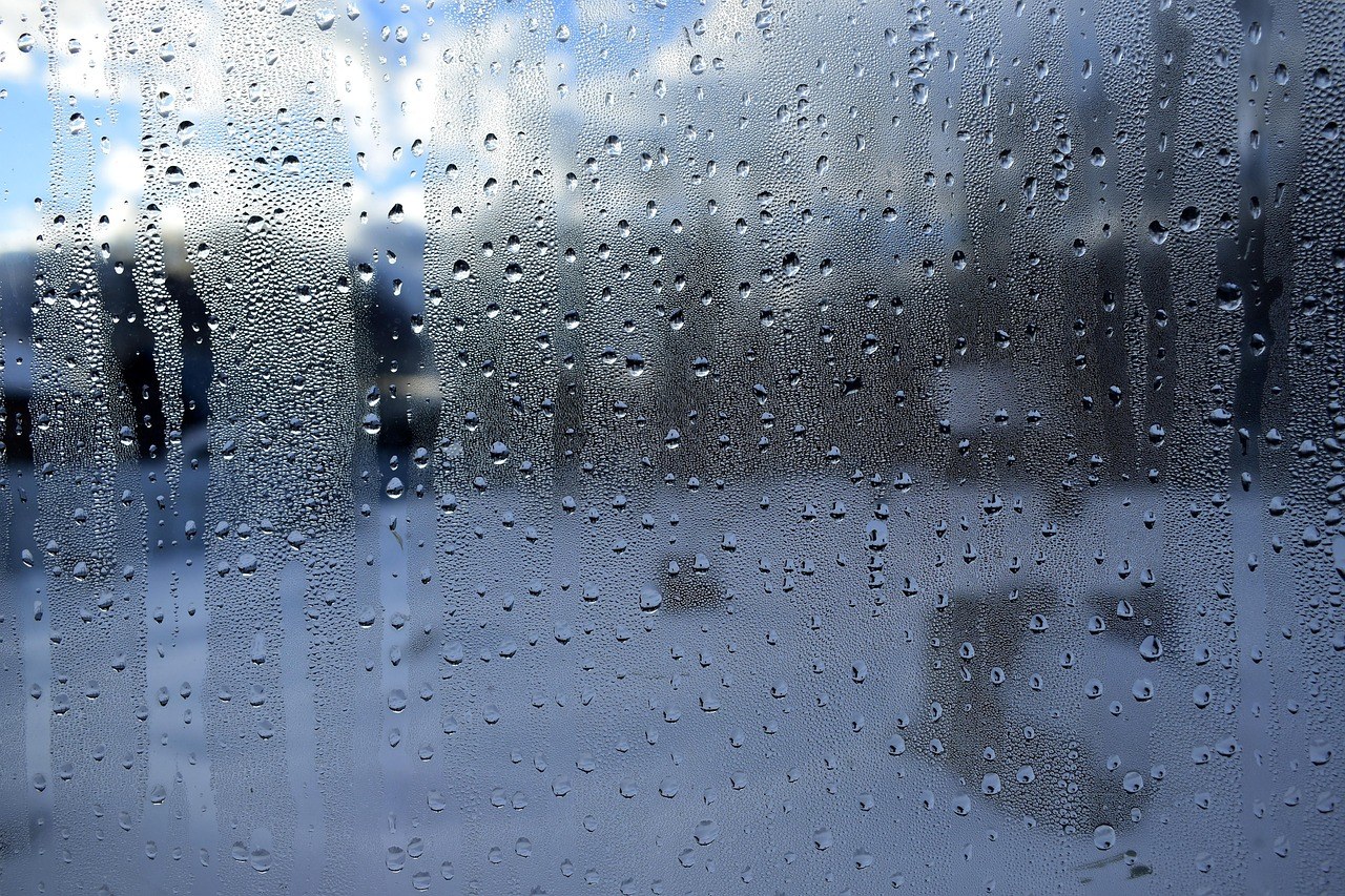 Kako biti prijatelj s osobom koju voliš, a da ne izgubiš razum