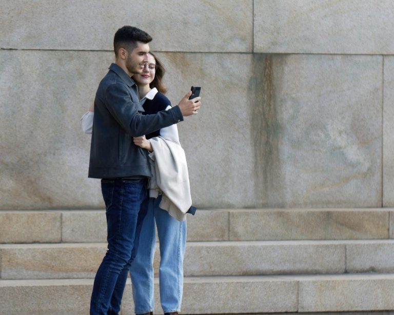 Serijski preljubnik: 43 znakova i osobina, zašto tako često varaju i što učiniti sljedeće