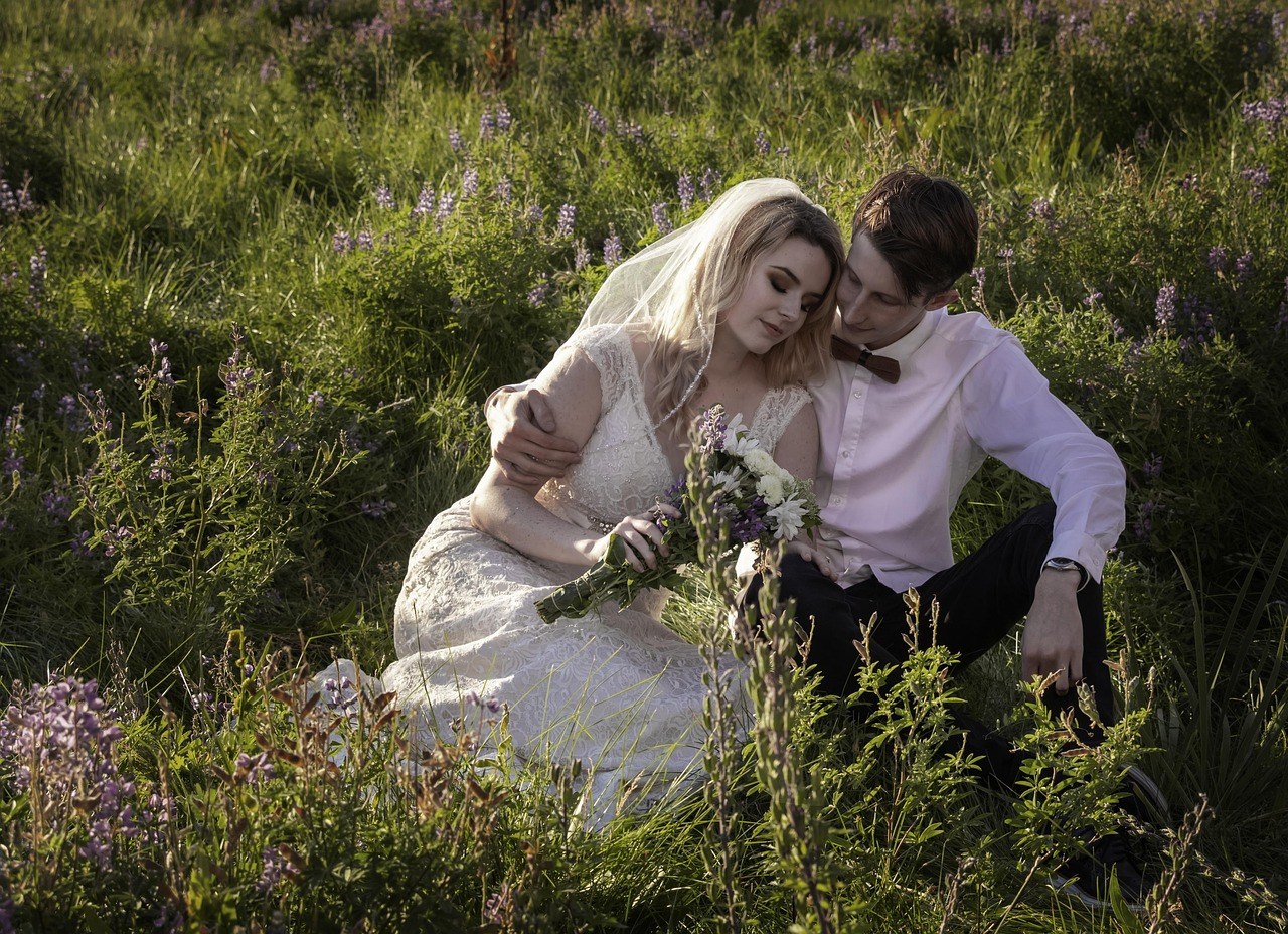 Make Out Session Secrets: 18 Sexy Tips To Make It Way Better & Sizzle