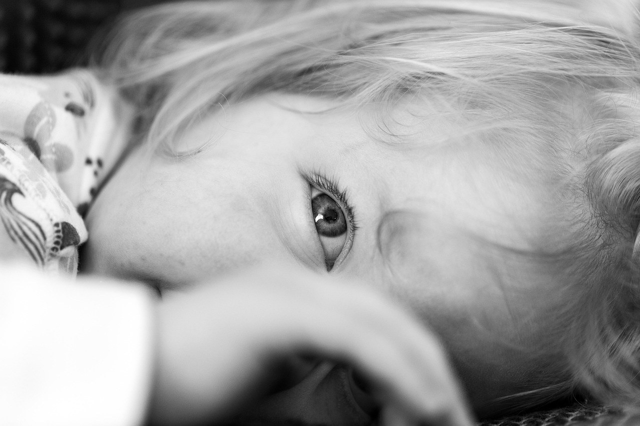 How To Text Your Crush Without Being Annoying Or Boring Them