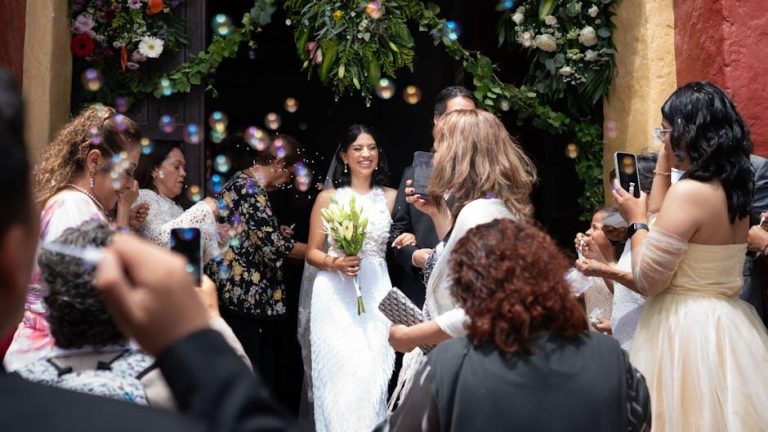 Što je pebbling u dejtanju: 38 znakova i načina da se osjećate bliže i voljeno