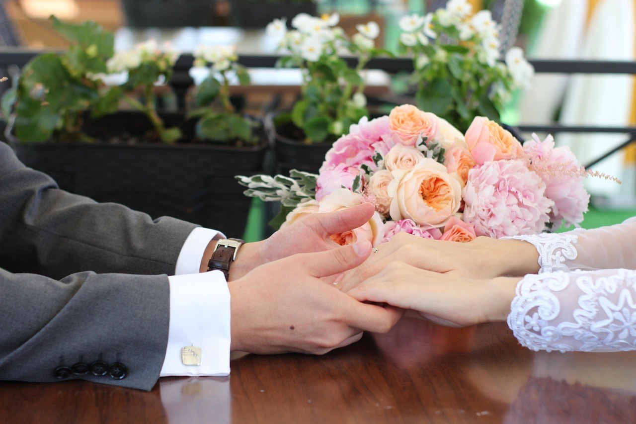 15 suptilnih znakova za neslužbeno hodanje - i vrijeme je za the talk