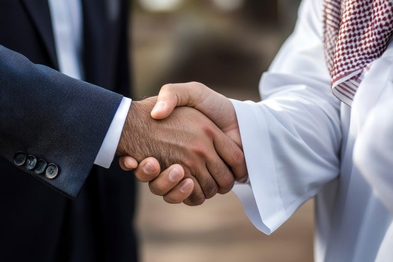 29 tajnih načina kako diskretno flertovati i učiniti da te požele nesvjesno