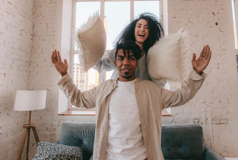 Kako prepoznati romantic attraction kad je doista stvarna