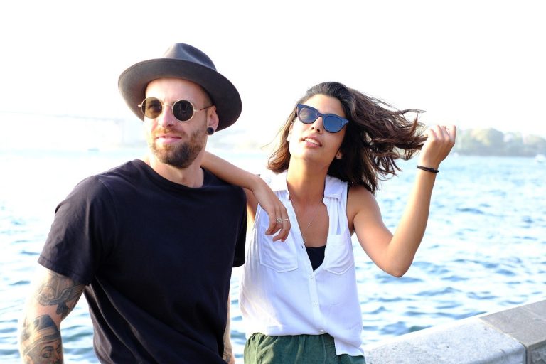 Kako Instagram flertanje potajno uništava vašu vezu