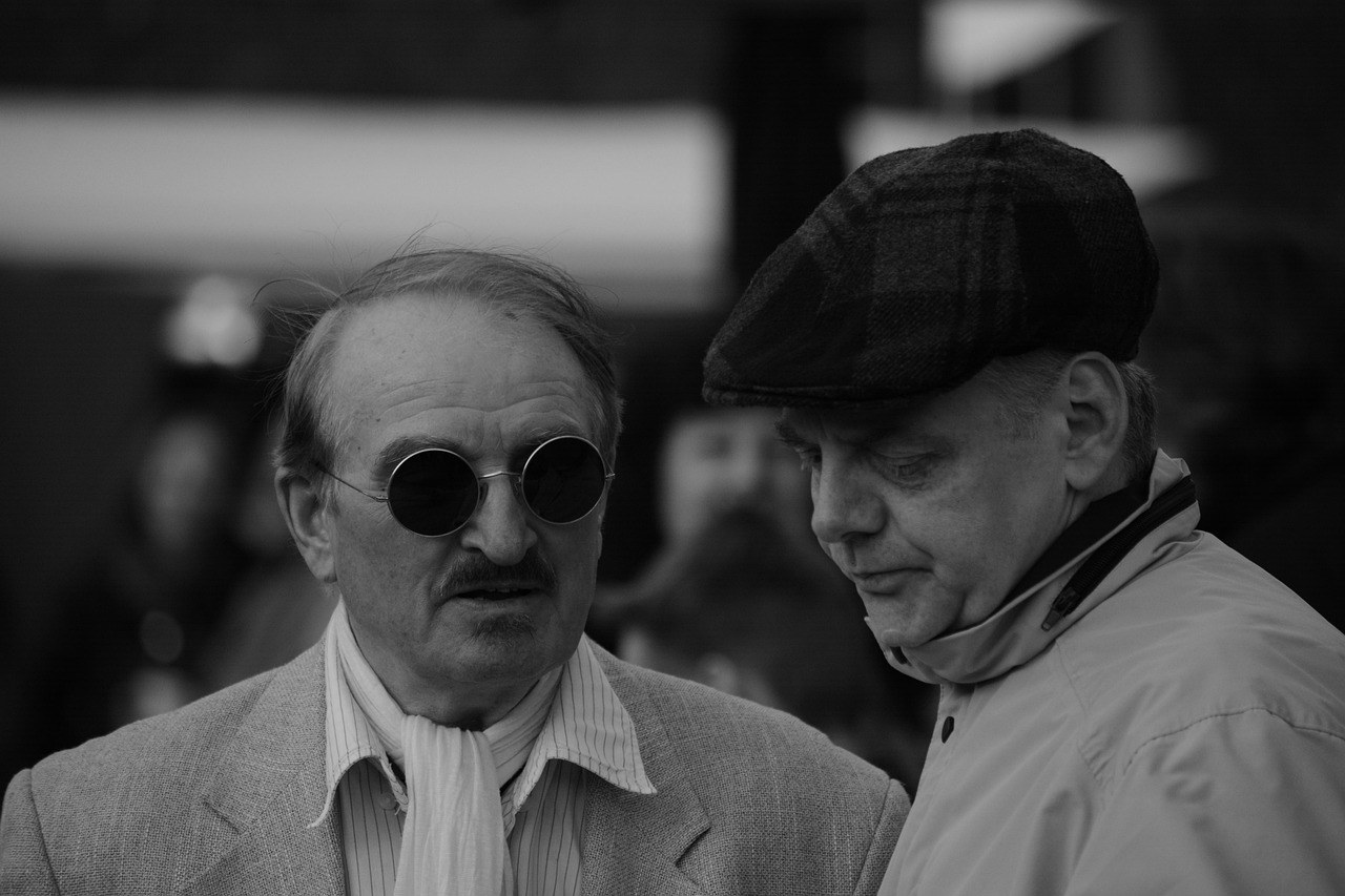 33 suptilna znaka kada poljubiti djevojku i pogoditi trenutak