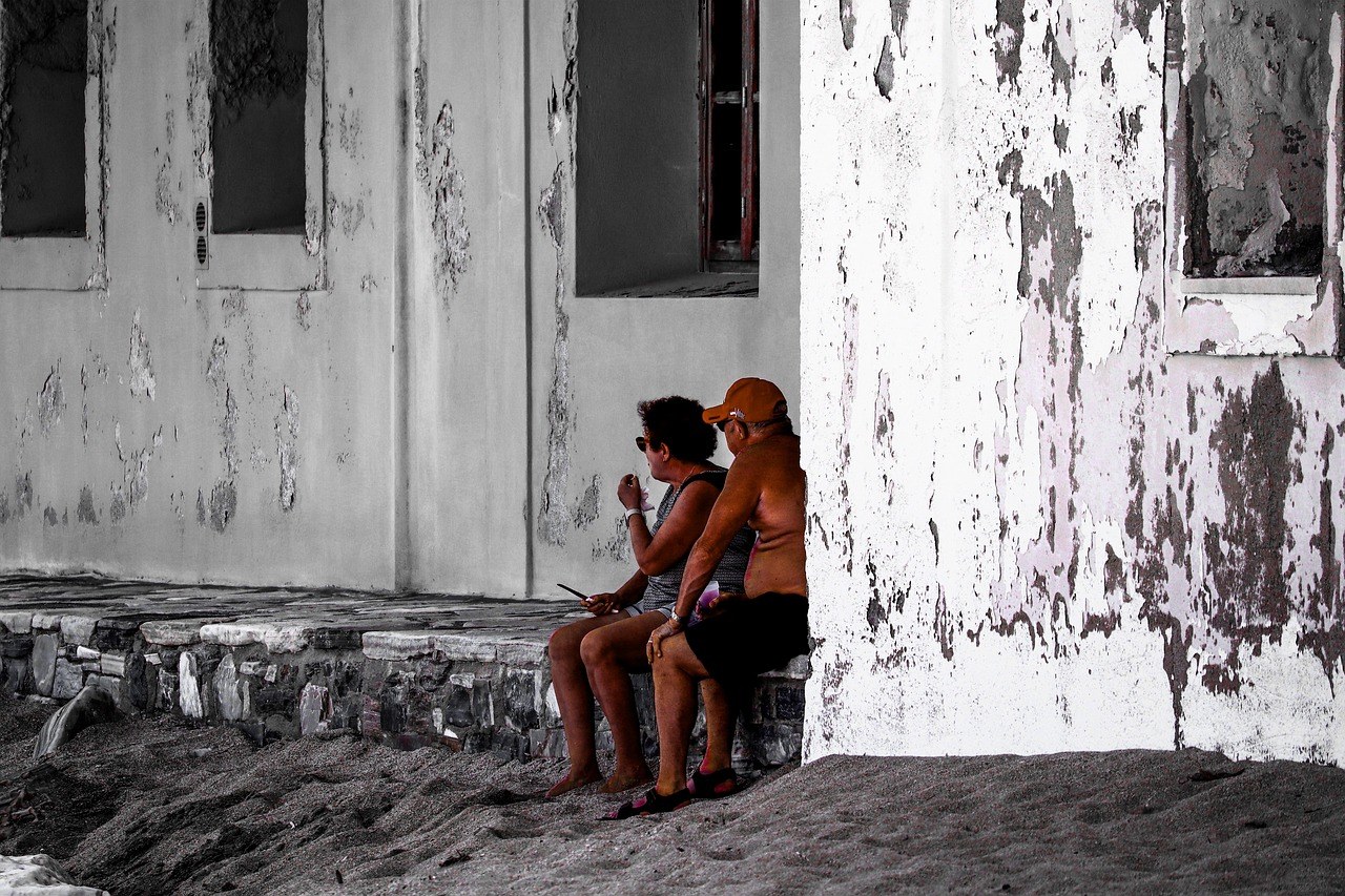 Kako ne biti dosadan dopisivač i zadržati interes simpatije