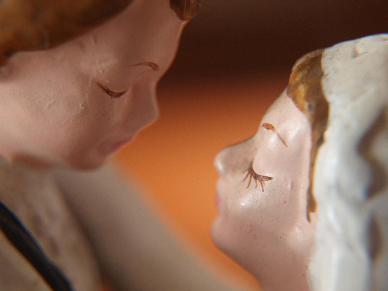 23 sirovih psiholoških učinaka kada vas ignorira osoba koju volite