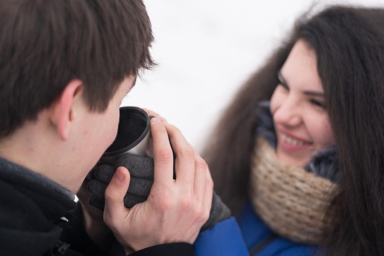 90 vrlo smiješnih komplimenata za flert, laskanje i dobar smijeh