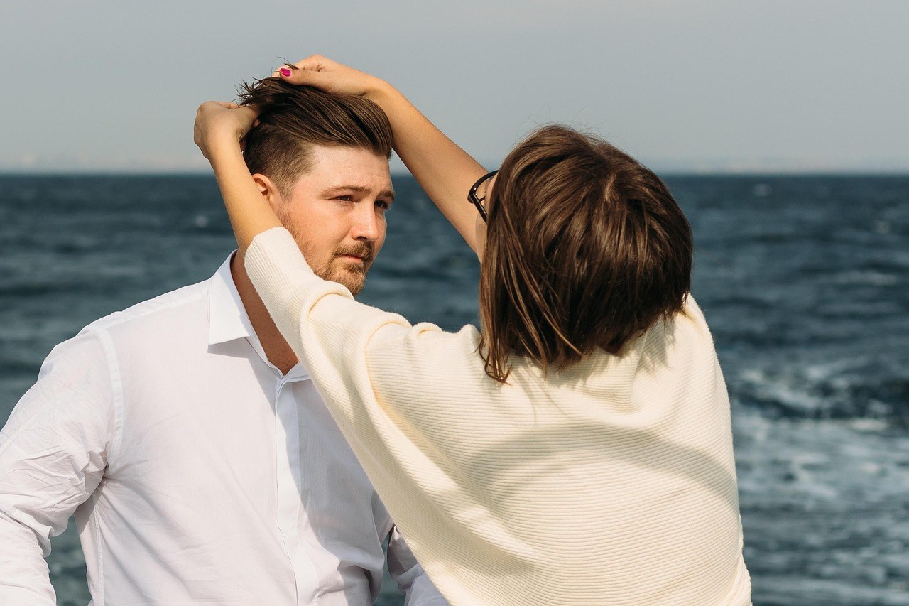 Zašto djevojke idu commando ? 29 razloga i savjeta kako odbaciti gaćice