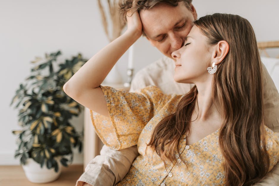 25 znakova da se tvoj partner pretvara da je straight - i psihologija iza toga