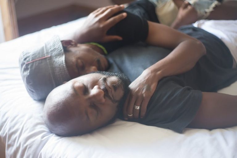 Zao muž: 58 znakova okrutnosti, razlozi i što možete učiniti da mu pomognete promijeniti se