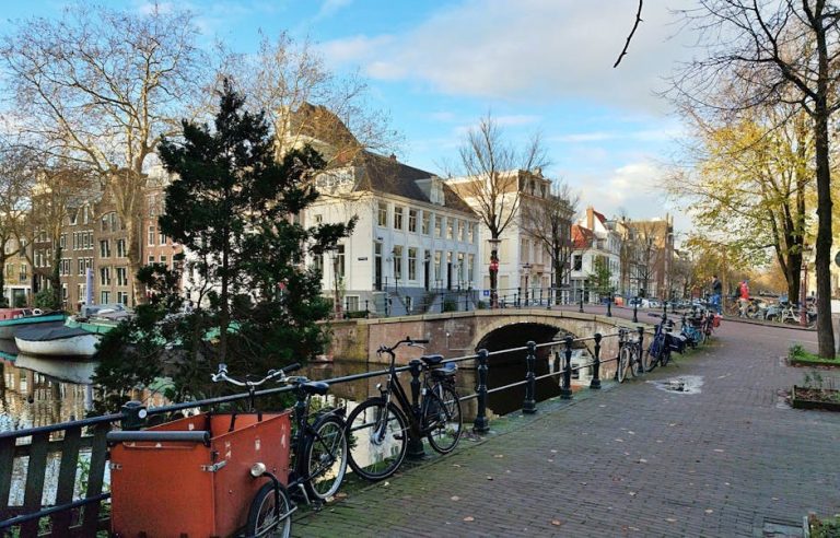 22 koketnih tajni kako impresionirati dečka i učiniti ga potpuno opsjednutim tobom