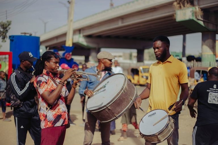 Sindrom Petra Pana: što je, 31 djetinjasti znak i kako odrasti što prije