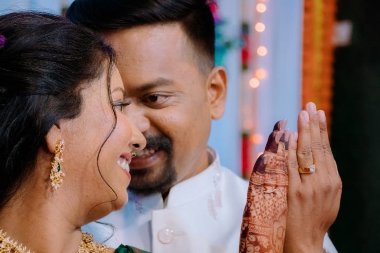 Znakovi privlačnosti: 34 načina da prepoznaš želi li te