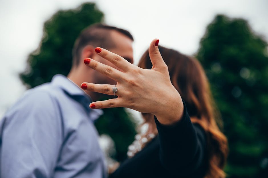 Vodi li te za nos ili samo ide polako? 25 znakova koji otkrivaju što mu je u glavi