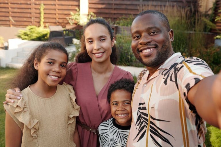 Narcistični muškarci: 27 osobina i znakova muškarca koji zna koristiti, a ne voljeti